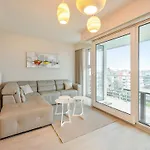 Flat In By Marina And
