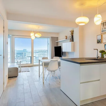 Flat In By Marina And Apartment *