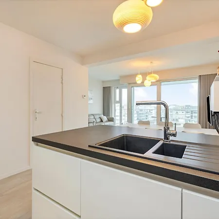 Flat In By Marina And