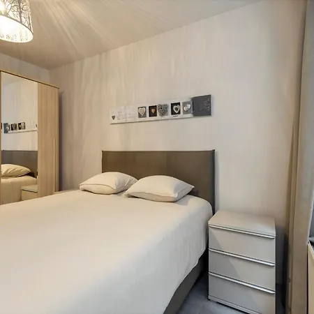 Daire Flat In By Marina And Blankenberge